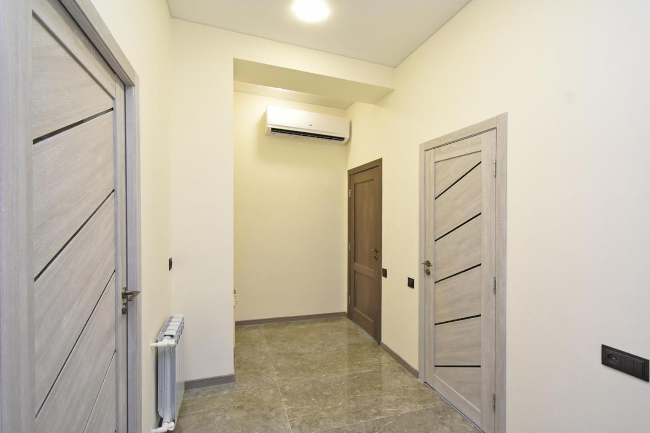 New Apartment In Downtown Yerevan Ngoại thất bức ảnh