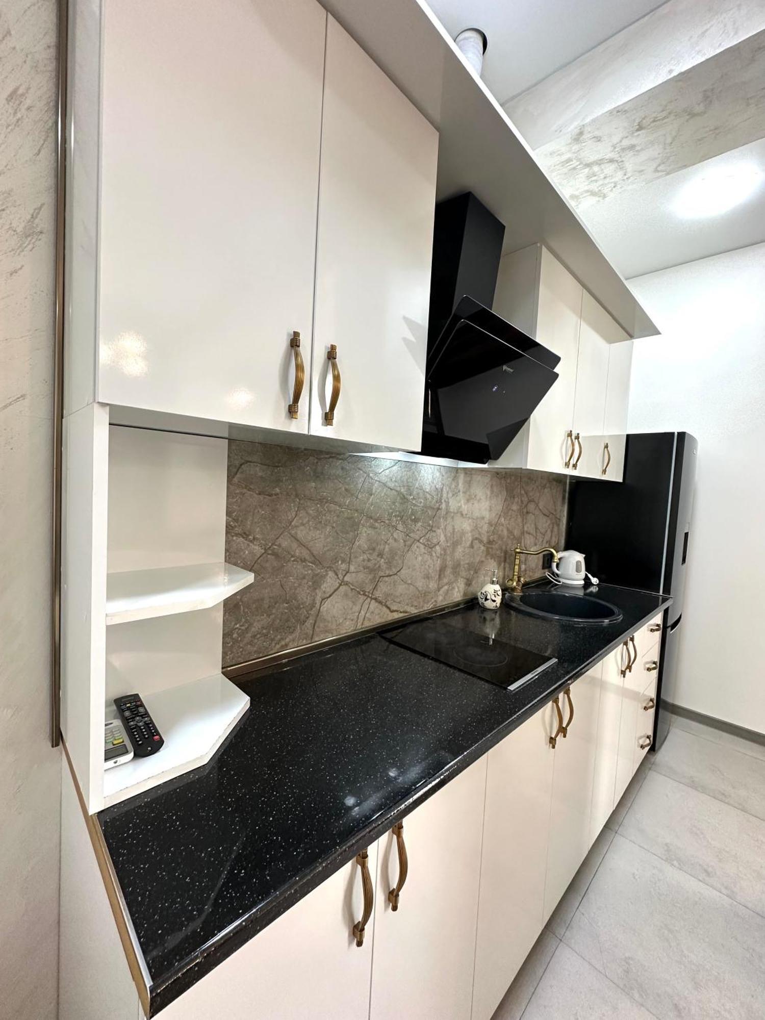 New Apartment In Downtown Yerevan Ngoại thất bức ảnh