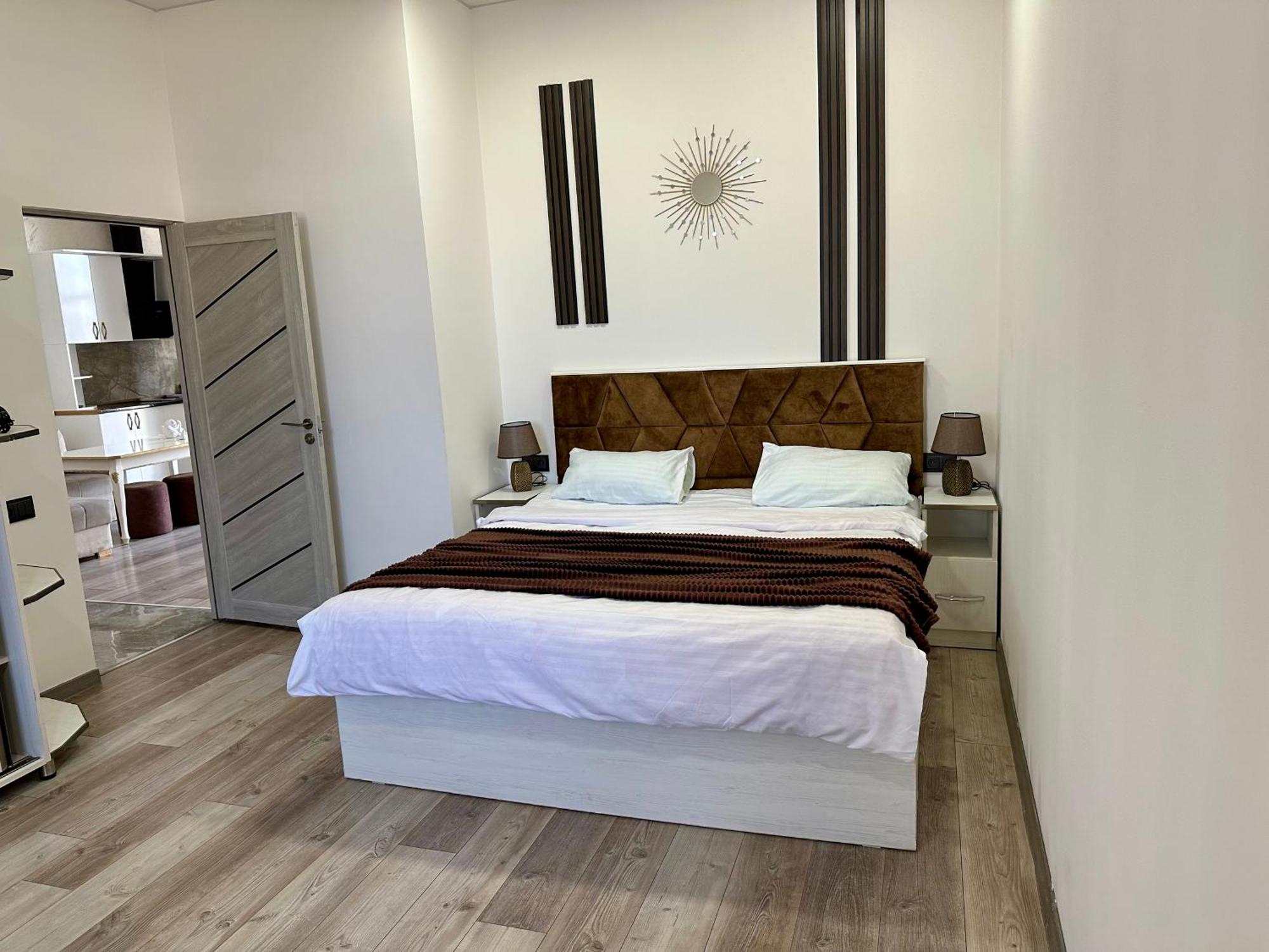 New Apartment In Downtown Yerevan Ngoại thất bức ảnh