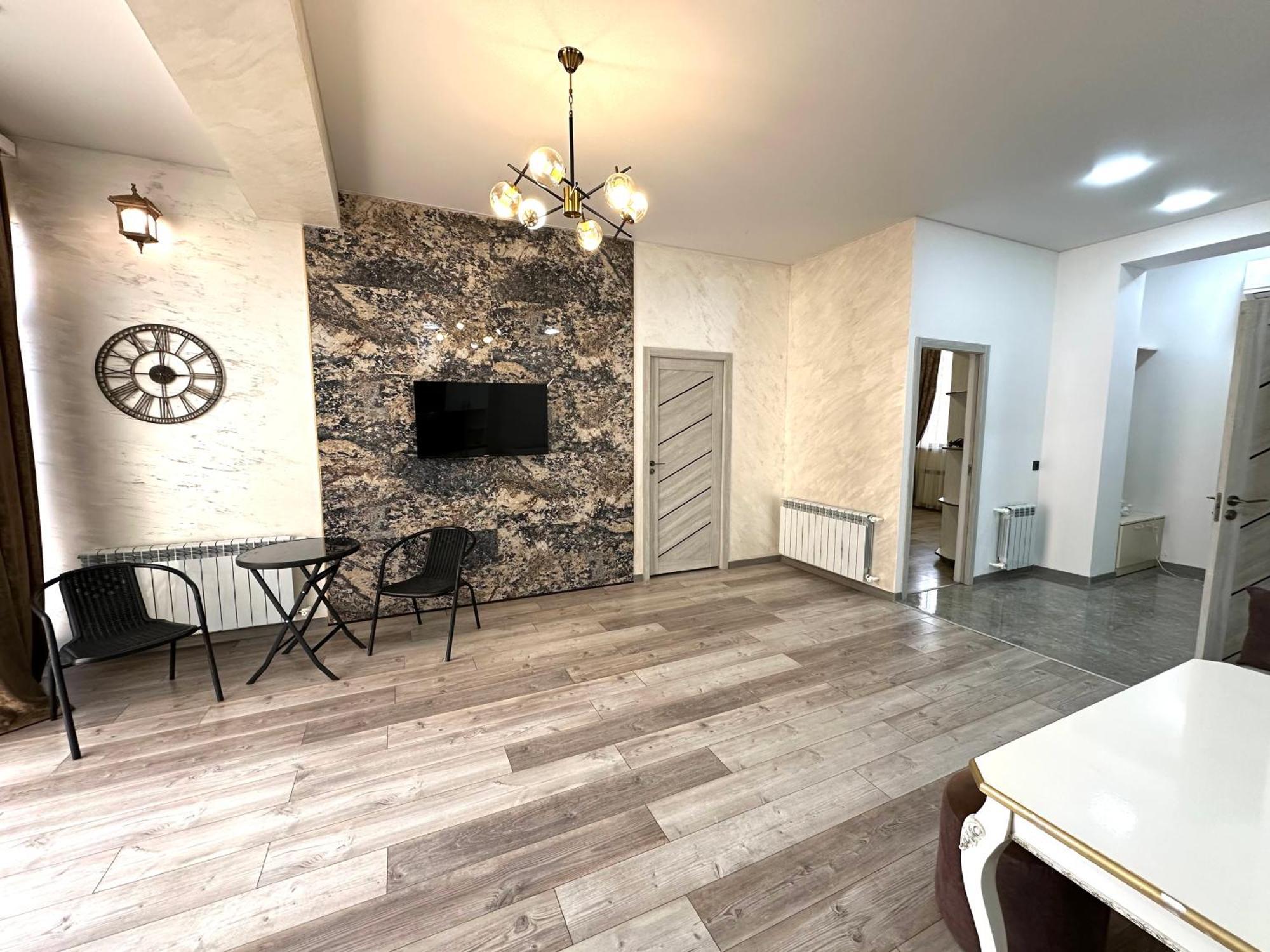 New Apartment In Downtown Yerevan Ngoại thất bức ảnh